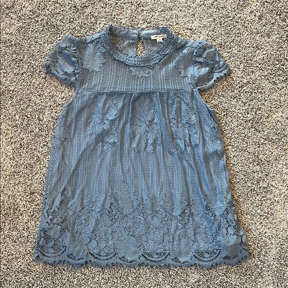 Ultra Pink women’s Blue Lace Blouse